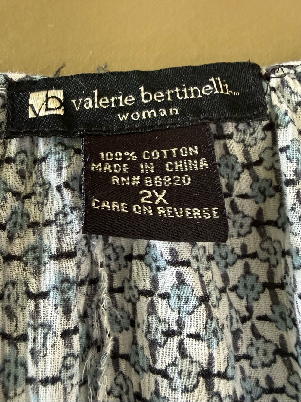 Valerie Bertinelli Blouse V-Neck 3/4 Sleeve Printed Cotton Tunic Size 2X - Picture 10 of 10